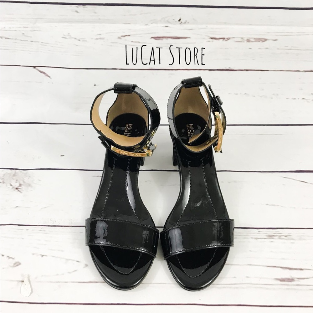 💕 Beautiful MICHAEL KORS💕 Black heels